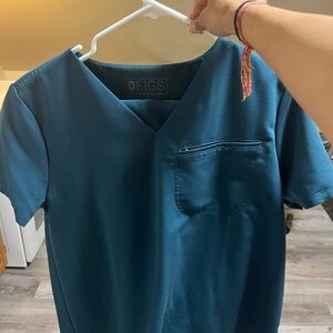 Figs Scrub Top and bottom M and M/P